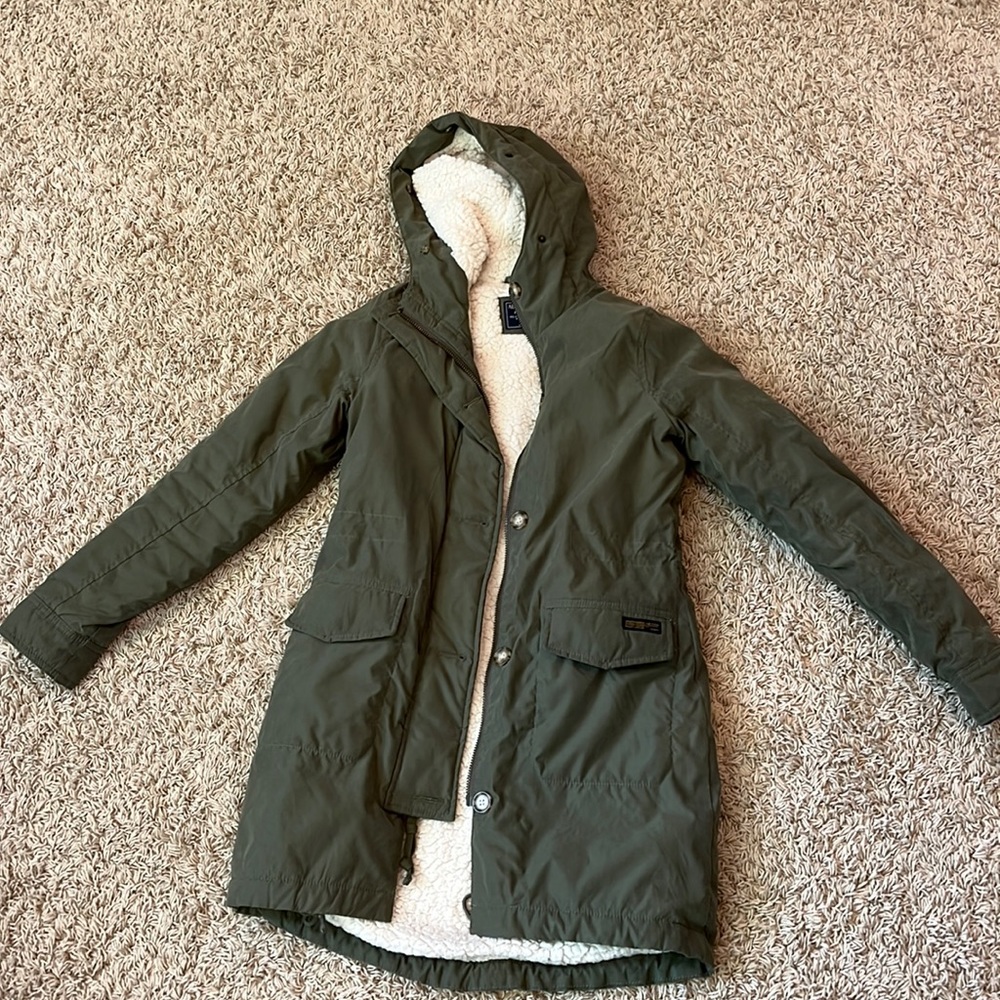 Abercrombie & Fitch Olive Green Sherpa Lined Jacket Size XS